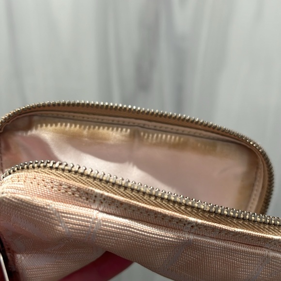 CHANEL Travel Line Coin Purse Case Beige Tan EUC - Picture 12 of 12